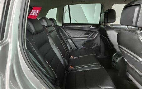Volkswagen Tiguan II, 2018 год, 2 485 000 рублей, 9 фотография
