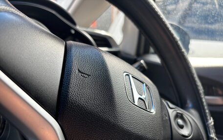 Honda Fit III, 2016 год, 999 999 рублей, 7 фотография