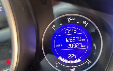 Honda Fit III, 2016 год, 999 999 рублей, 10 фотография
