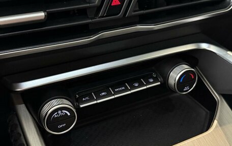 Geely Coolray I, 2023 год, 1 800 000 рублей, 32 фотография