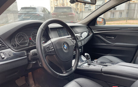 BMW 5 серия, 2011 год, 1 220 000 рублей, 7 фотография