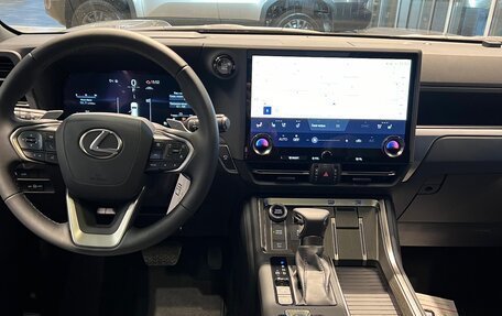 Lexus GX, 2025 год, 16 500 000 рублей, 8 фотография