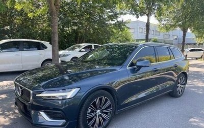 Volvo V60 II, 2022 год, 3 150 000 рублей, 1 фотография