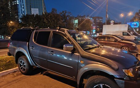 Mitsubishi L200 IV рестайлинг, 2008 год, 1 000 000 рублей, 2 фотография