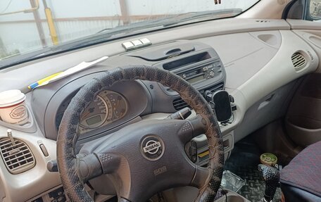Nissan Tino, 2002 год, 250 000 рублей, 4 фотография