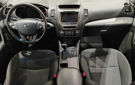 KIA Sorento II рестайлинг, 2014 год, 1 698 000 рублей, 10 фотография