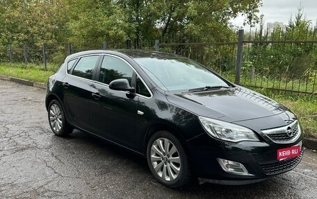 Opel Astra J, 2012 год, 595 000 рублей, 1 фотография