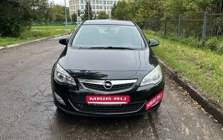 Opel Astra J, 2012 год, 595 000 рублей, 2 фотография
