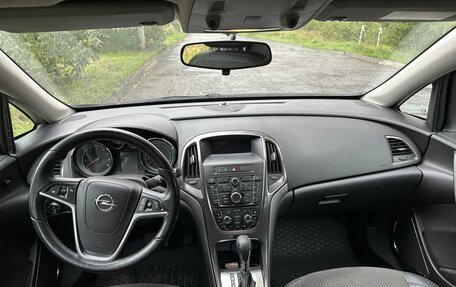 Opel Astra J, 2012 год, 595 000 рублей, 13 фотография