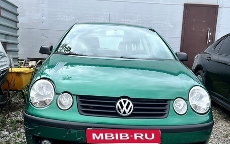 Volkswagen Polo IV рестайлинг, 2002 год, 350 000 рублей, 20 фотография