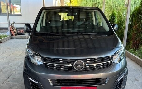 Opel Zafira Life I, 2020 год, 3 200 000 рублей, 1 фотография