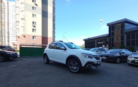 Renault Sandero II рестайлинг, 2019 год, 1 050 000 рублей, 3 фотография