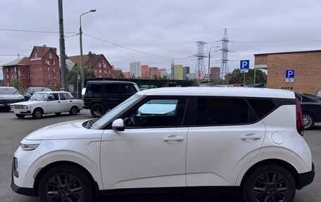 KIA Soul III, 2022 год, 2 250 000 рублей, 20 фотография