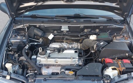 Mitsubishi Carisma I, 2002 год, 500 000 рублей, 3 фотография