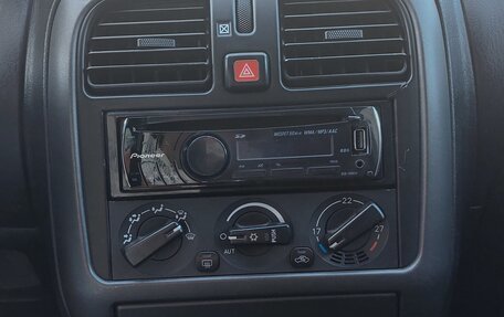 Mitsubishi Carisma I, 2002 год, 500 000 рублей, 2 фотография