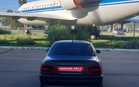 Mitsubishi Carisma I, 2002 год, 500 000 рублей, 10 фотография