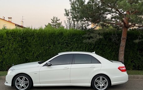 Mercedes-Benz E-Класс, 2011 год, 1 570 000 рублей, 7 фотография