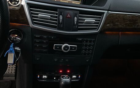 Mercedes-Benz E-Класс, 2011 год, 1 570 000 рублей, 16 фотография