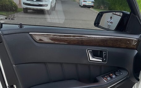 Mercedes-Benz E-Класс, 2011 год, 1 570 000 рублей, 17 фотография