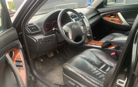 Toyota Camry, 2011 год, 1 170 000 рублей, 7 фотография