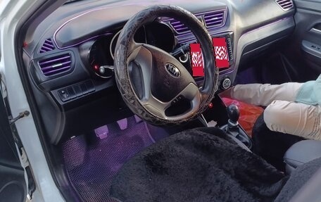 KIA Rio III рестайлинг, 2015 год, 340 000 рублей, 4 фотография