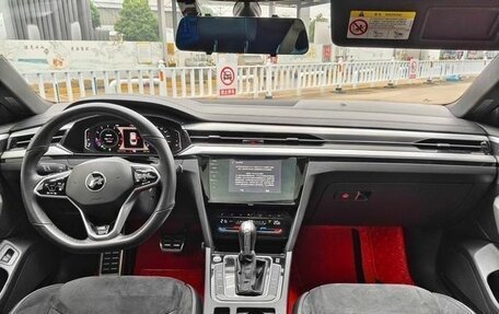 Volkswagen Passat CC, 2022 год, 2 110 095 рублей, 2 фотография