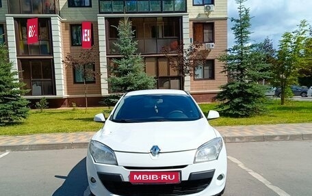 Renault Megane III, 2010 год, 555 000 рублей, 3 фотография