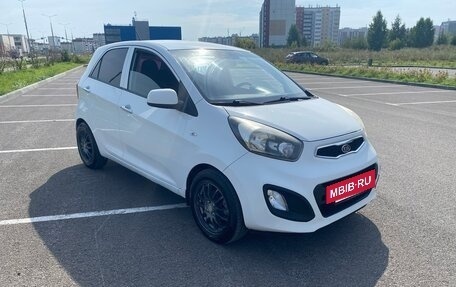 KIA Picanto II, 2011 год, 499 999 рублей, 3 фотография