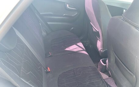 KIA Picanto II, 2011 год, 499 999 рублей, 12 фотография