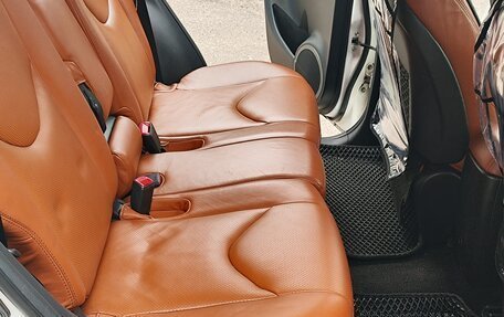 Toyota RAV4, 2012 год, 1 250 000 рублей, 18 фотография