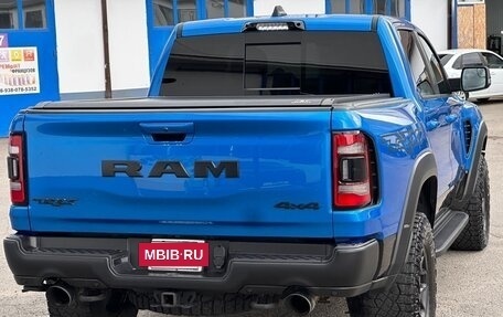 Rambler 1500, 2022 год, 10 000 000 рублей, 8 фотография