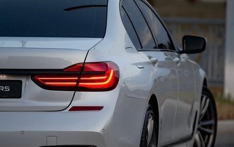 BMW 7 серия, 2015 год, 3 250 000 рублей, 6 фотография