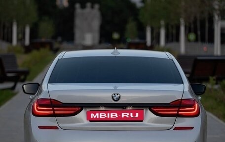 BMW 7 серия, 2015 год, 3 250 000 рублей, 7 фотография