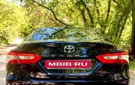 Toyota Camry, 2018 год, 2 510 000 рублей, 5 фотография
