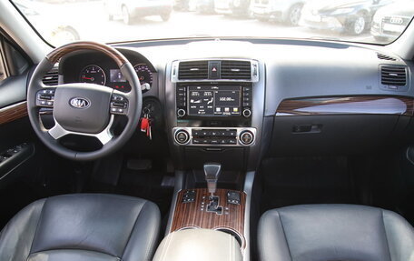 KIA Mohave I, 2017 год, 2 602 400 рублей, 13 фотография