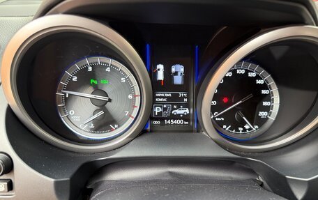 Toyota Land Cruiser Prado 150 рестайлинг 2, 2014 год, 4 550 000 рублей, 5 фотография