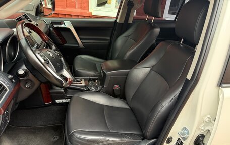 Toyota Land Cruiser Prado 150 рестайлинг 2, 2014 год, 4 550 000 рублей, 7 фотография