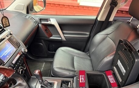 Toyota Land Cruiser Prado 150 рестайлинг 2, 2014 год, 4 550 000 рублей, 2 фотография