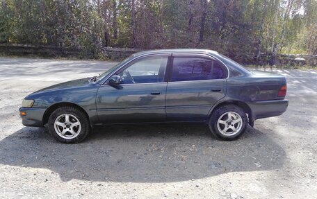 Toyota Corolla, 1994 год, 245 000 рублей, 4 фотография