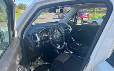 Jeep Renegade I рестайлинг, 2016 год, 1 560 000 рублей, 11 фотография