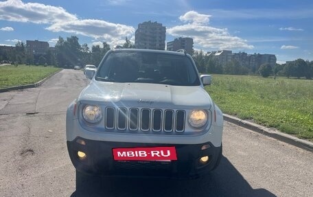 Jeep Renegade I рестайлинг, 2016 год, 1 560 000 рублей, 2 фотография