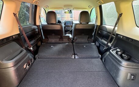 Mitsubishi Outlander III рестайлинг 3, 2017 год, 1 750 000 рублей, 18 фотография