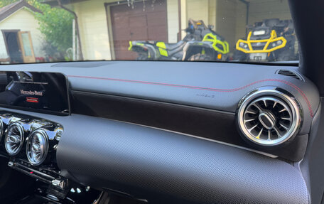 Mercedes-Benz CLA, 2020 год, 3 000 000 рублей, 12 фотография