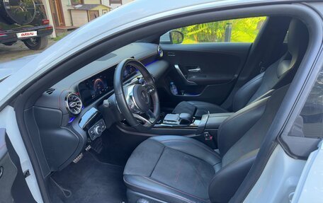 Mercedes-Benz CLA, 2020 год, 3 000 000 рублей, 18 фотография