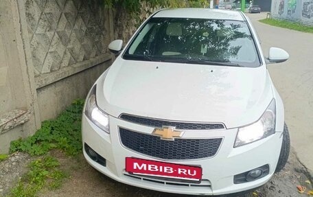 Chevrolet Cruze II, 2012 год, 650 000 рублей, 2 фотография