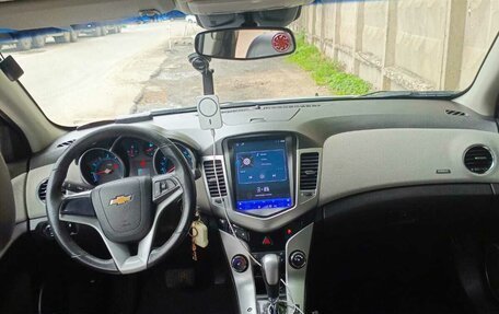 Chevrolet Cruze II, 2012 год, 650 000 рублей, 9 фотография