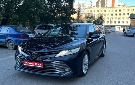 Toyota Camry, 2018 год, 3 900 000 рублей, 1 фотография