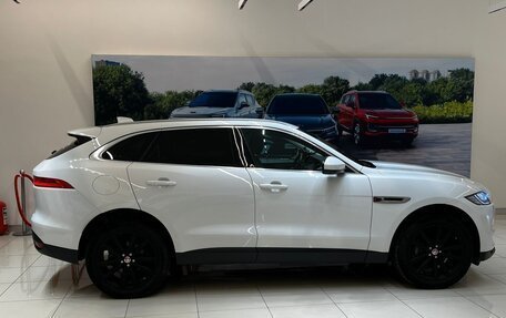 Jaguar F-Pace, 2018 год, 3 450 000 рублей, 13 фотография