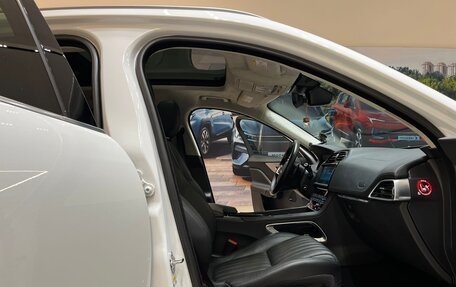 Jaguar F-Pace, 2018 год, 3 450 000 рублей, 33 фотография