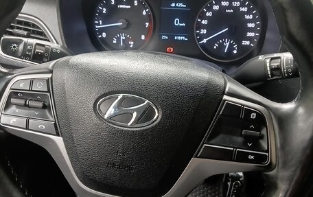 Hyundai Solaris II рестайлинг, 2017 год, 1 100 000 рублей, 14 фотография